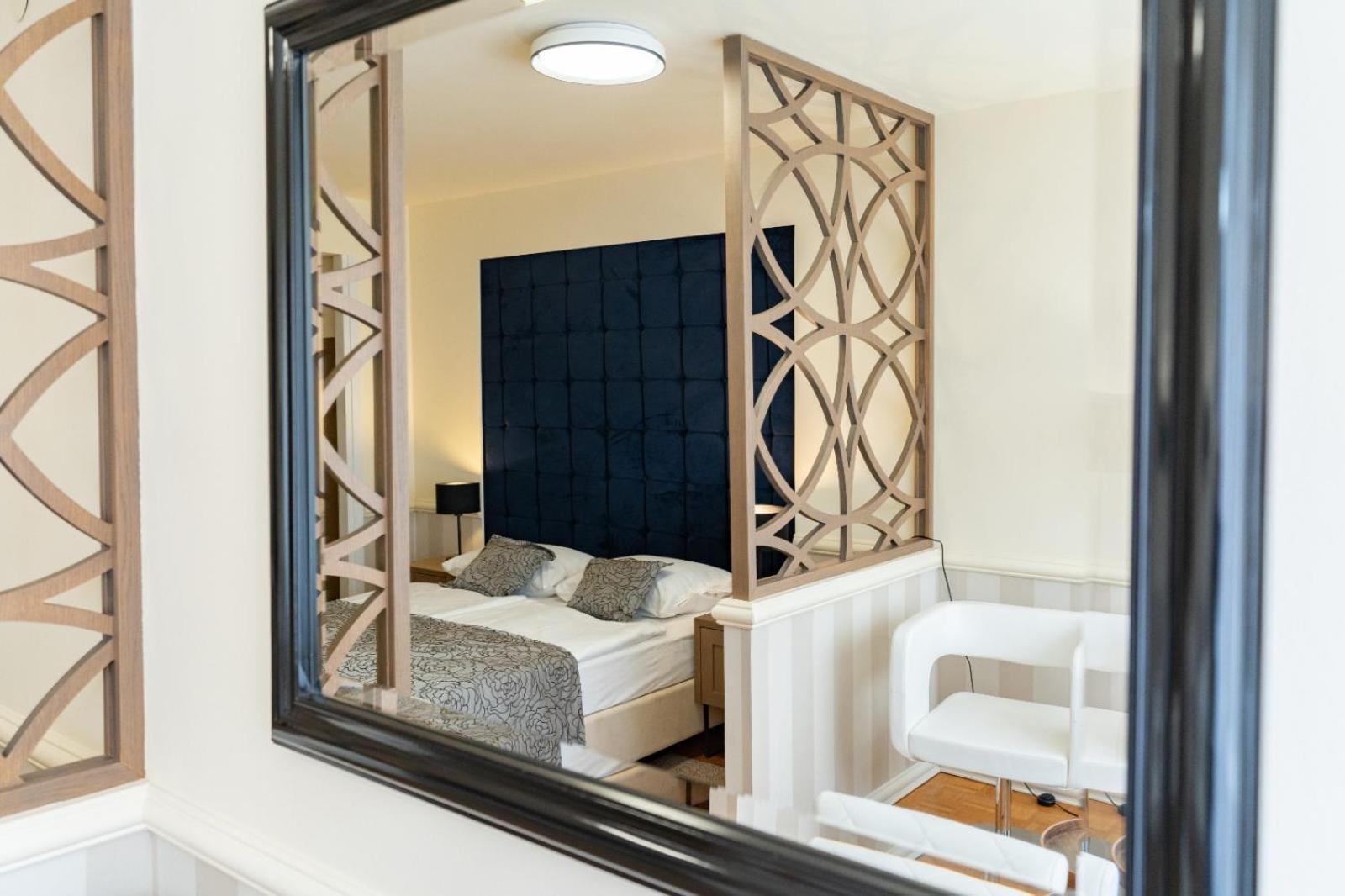 Artearia Hotel Bjelovar Exterior photo